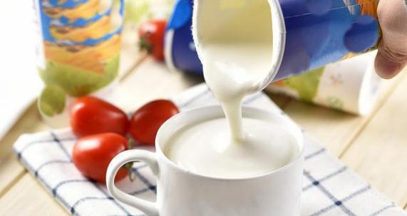 牛奶的营养价值 牛奶该如何挑选？