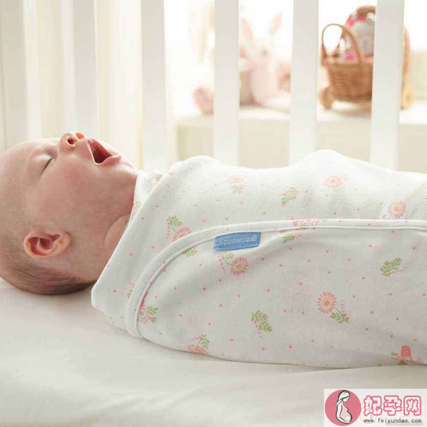 怎么选购新生儿出门包巾  如何给新生儿包包巾
