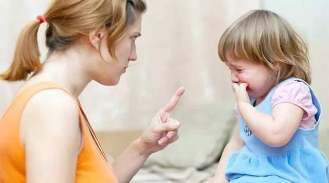 父母经常发脾气 会让孩子在性格上有缺陷